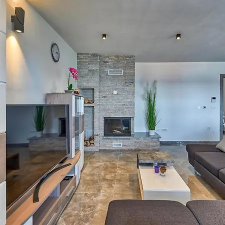 Futura Casa de Férias Zadar